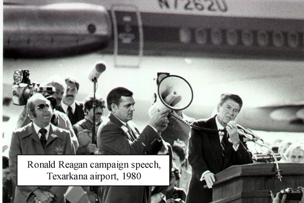 “Ronald Reagan Campaigning at Texarkana Airport,” Texarkana Museums System Archives, accessed March 17, 2014, http://tmsarchives.omeka.net/items/show/99.