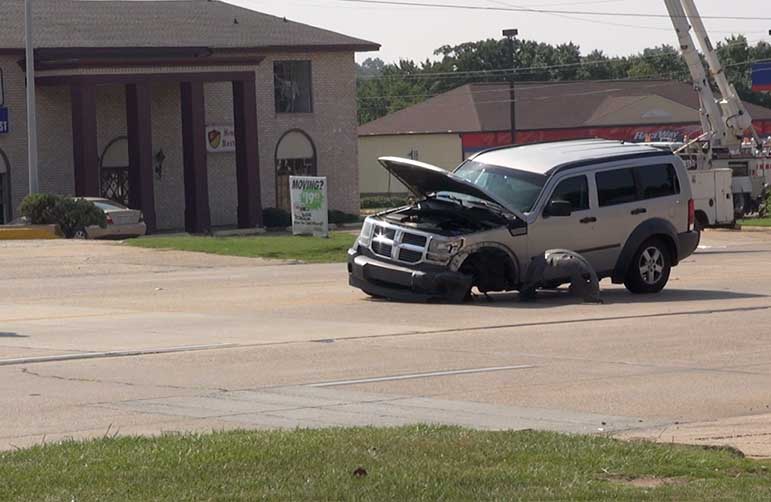 Driver Runs Away From Accident on State Line Texarkana Today