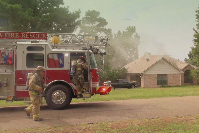 Fire Responds To House Fire On Belair | Texarkana Today