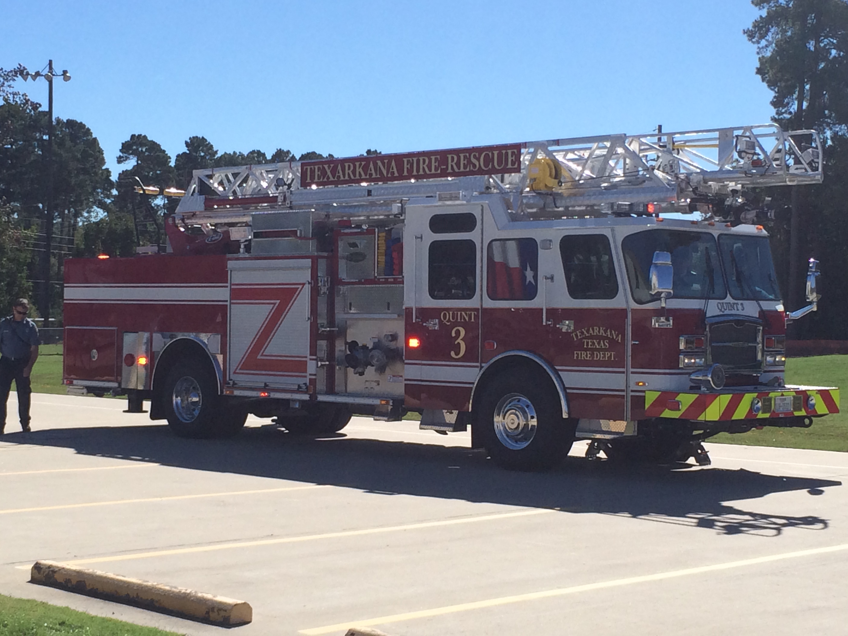 Texarkana, Texas Fire Department Demonstrates Fire Safety At First ...