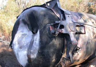 NTSB Photo of punctured tank