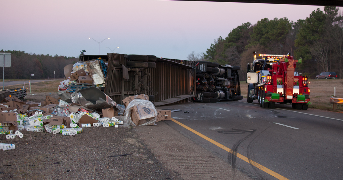 Interstate blocked in Hooks due to overturned semi-truck | Texarkana Today