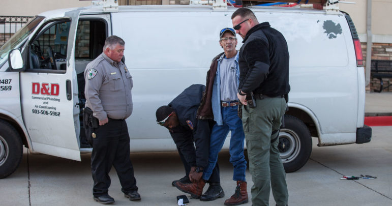 Man in custody after leading police on chase down I-30 | Texarkana Today