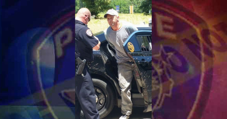 Man arrested after fleeing accident scene | Texarkana Today