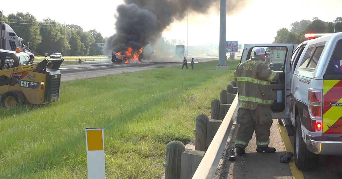 Fiery wreck shuts down eastbound Interstate 30 in Texarkana Texarkana