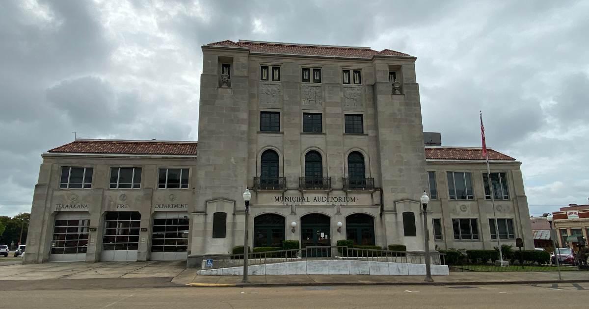 Texarkana, Ark. Providing Care Packages to Citizens 65 and Older