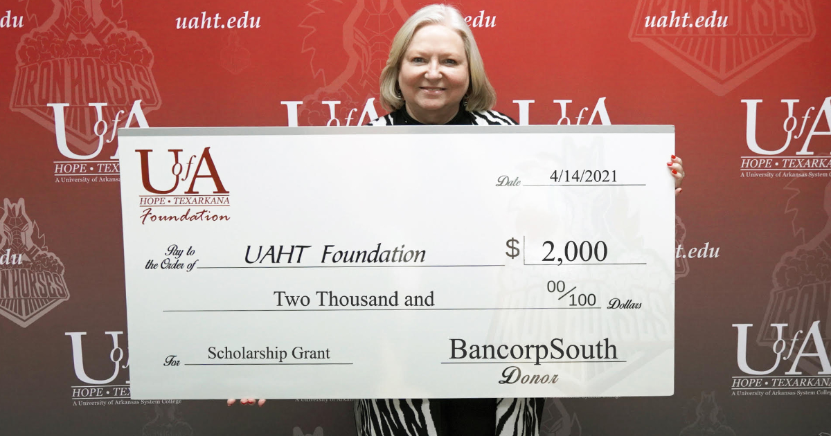 UA HopeTexarkana Receives BancorpSouth Grant Texarkana Today