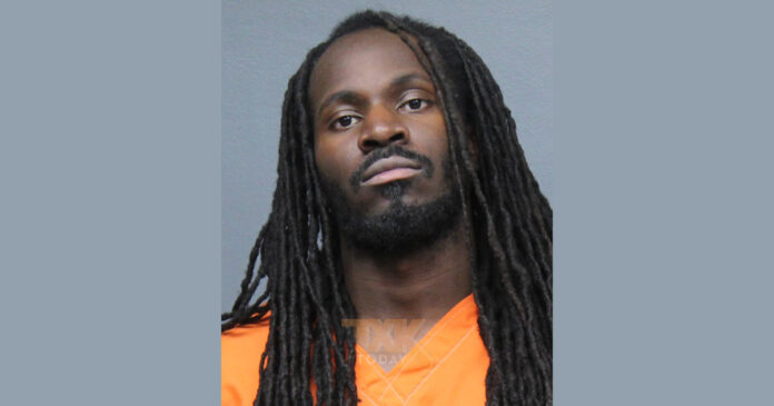 Mugshot of Tevailance Ramone Lashawn Hunt, 26,