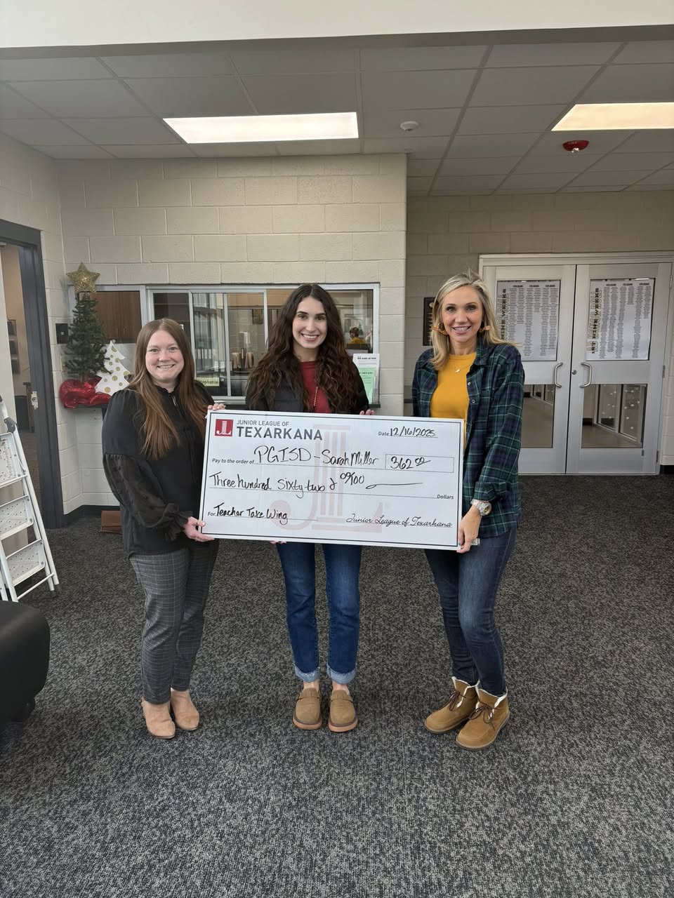 Teacher Take Wing presentation photo 3