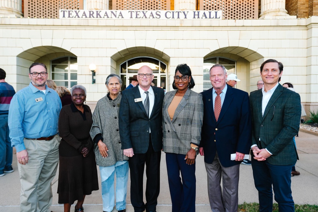 The Texarkana, Texas City Council outside City Hall