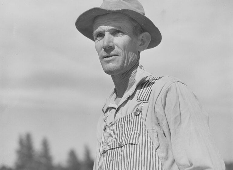 A Texas farmer who got a job working with the pipe gang. Photo: John Vachon, Office of War Information, Library of Congress. Texas farmer who took a job with the Big Inch pipe gang, 1942