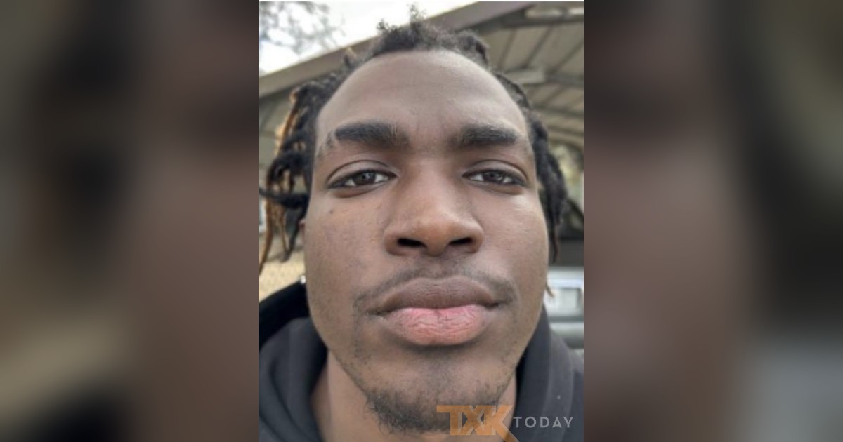 Photo of Ladaidrian Jackson released by Texarkana, Texas, police
