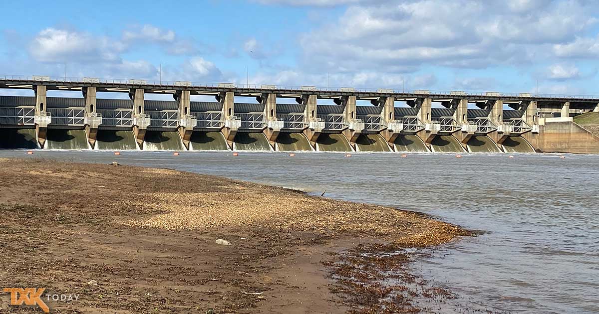 Millwood Dam spillway gates releasing water into the Little River